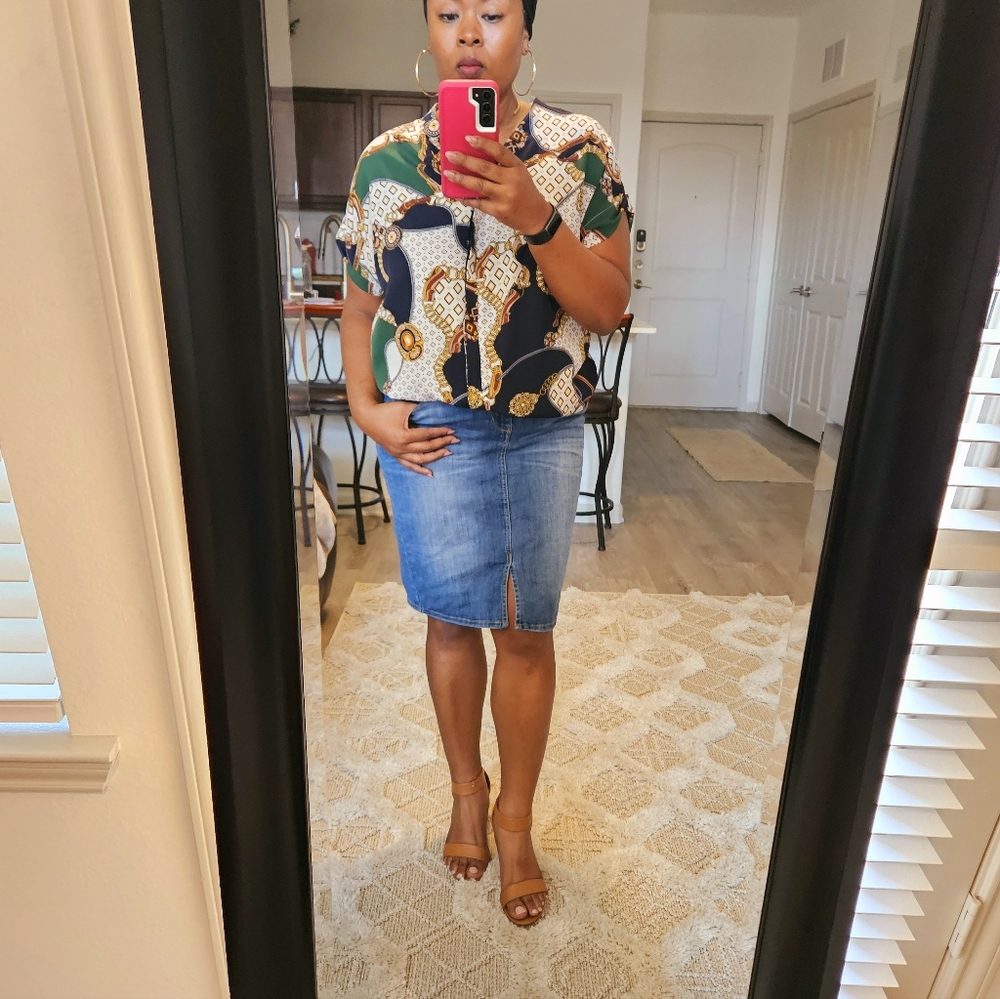Rich Chain Print Blouse